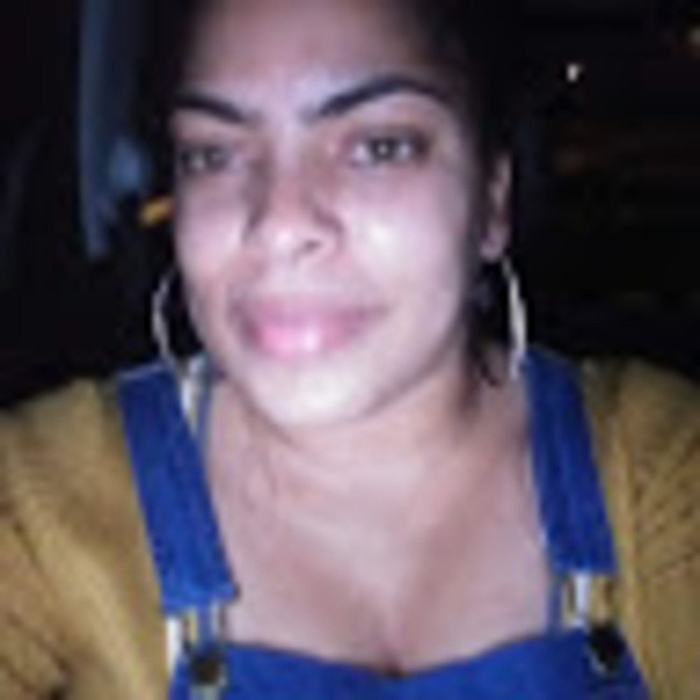 Meet your Posher, Ivon